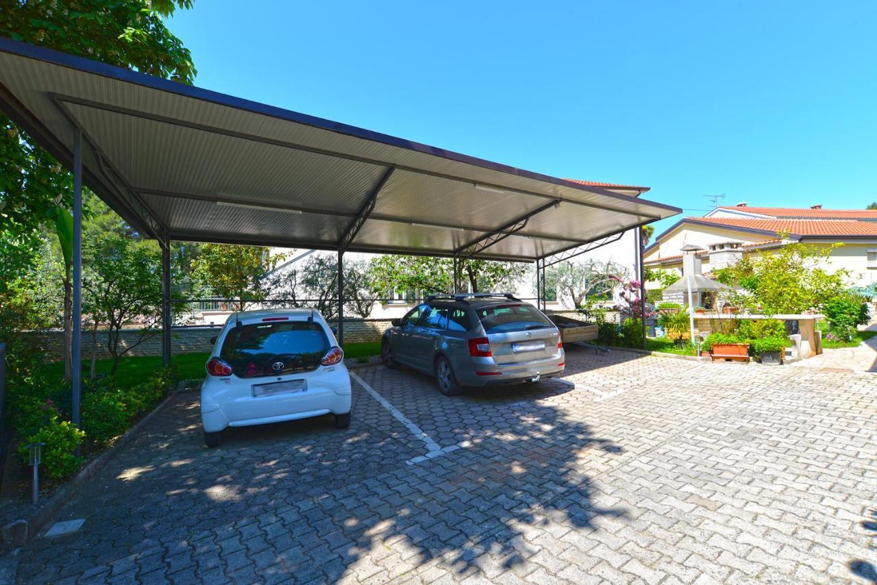 Apartments Marko 1377 โปเรช ภายนอก รูปภาพ