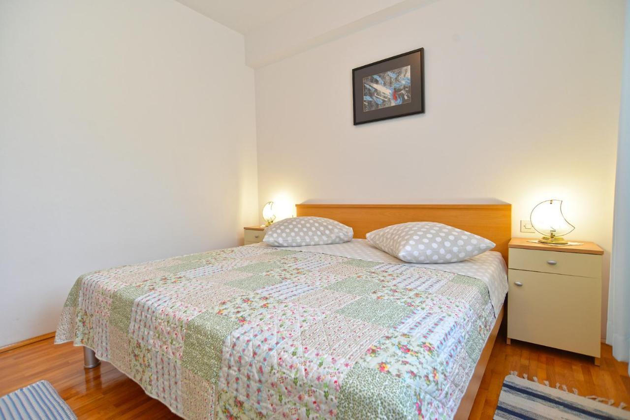 Apartments Marko 1377 โปเรช ภายนอก รูปภาพ
