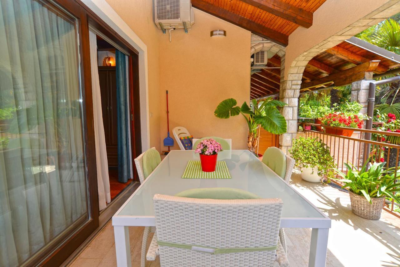 Apartments Marko 1377 โปเรช ภายนอก รูปภาพ