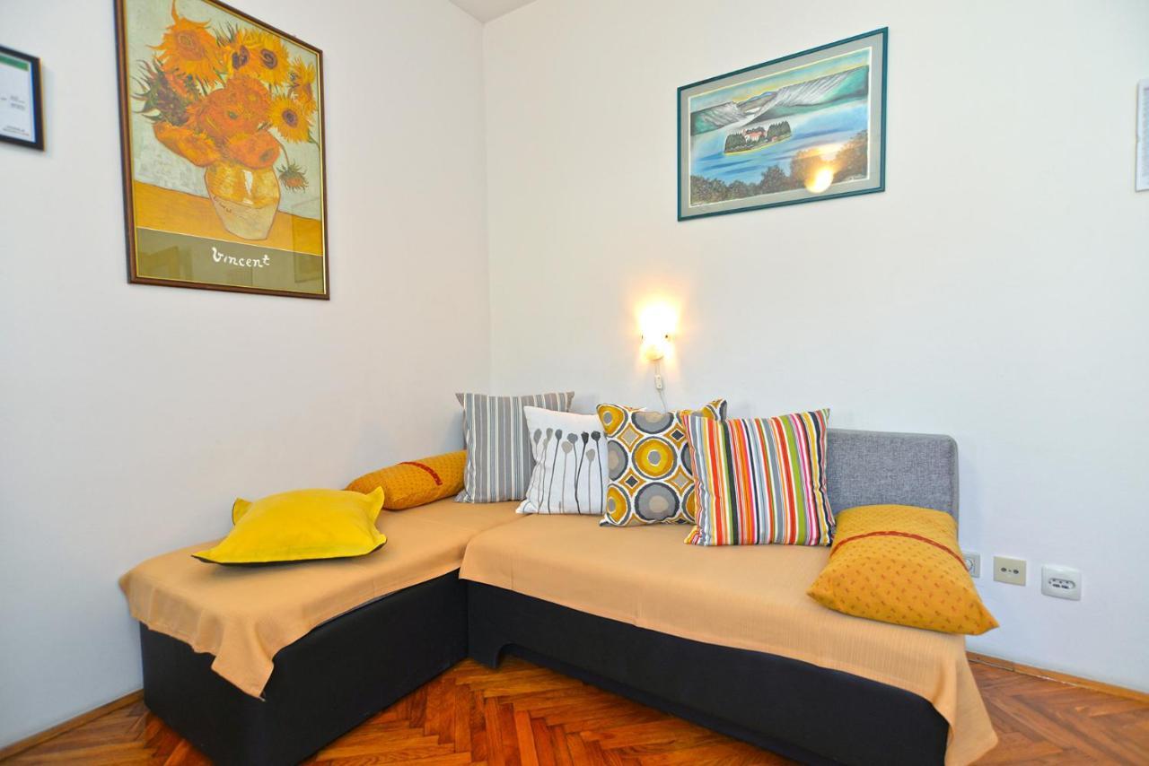 Apartments Marko 1377 โปเรช ภายนอก รูปภาพ
