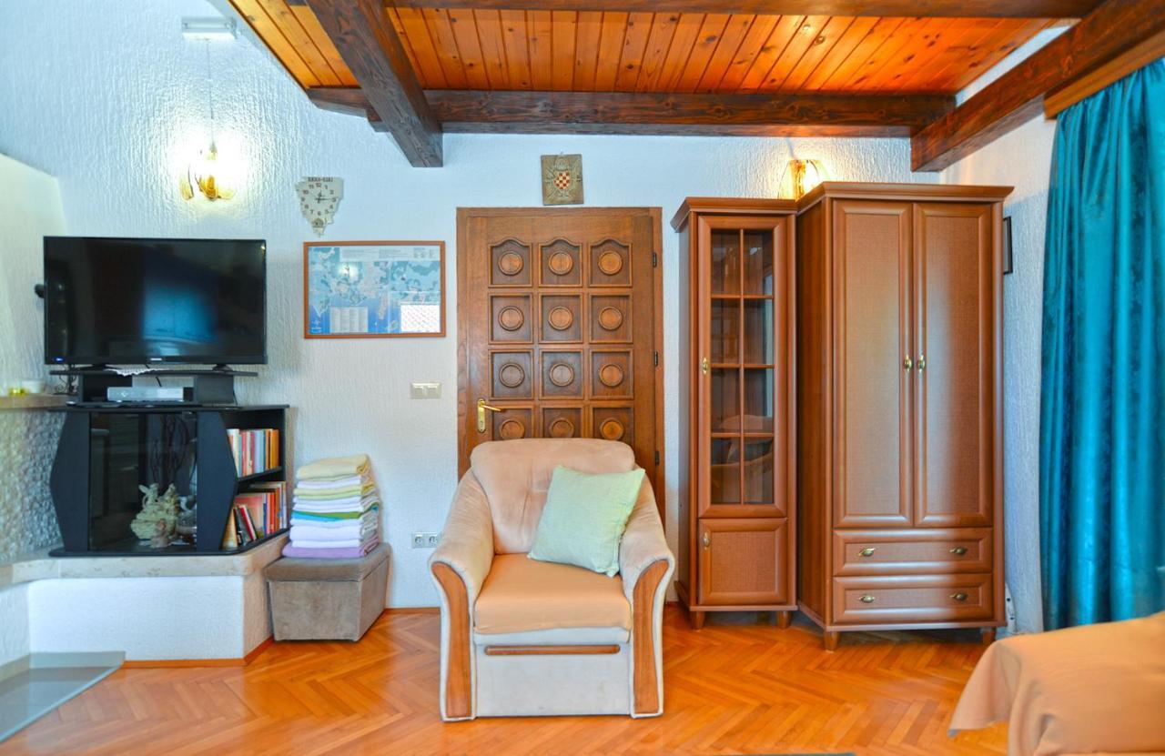 Apartments Marko 1377 โปเรช ภายนอก รูปภาพ